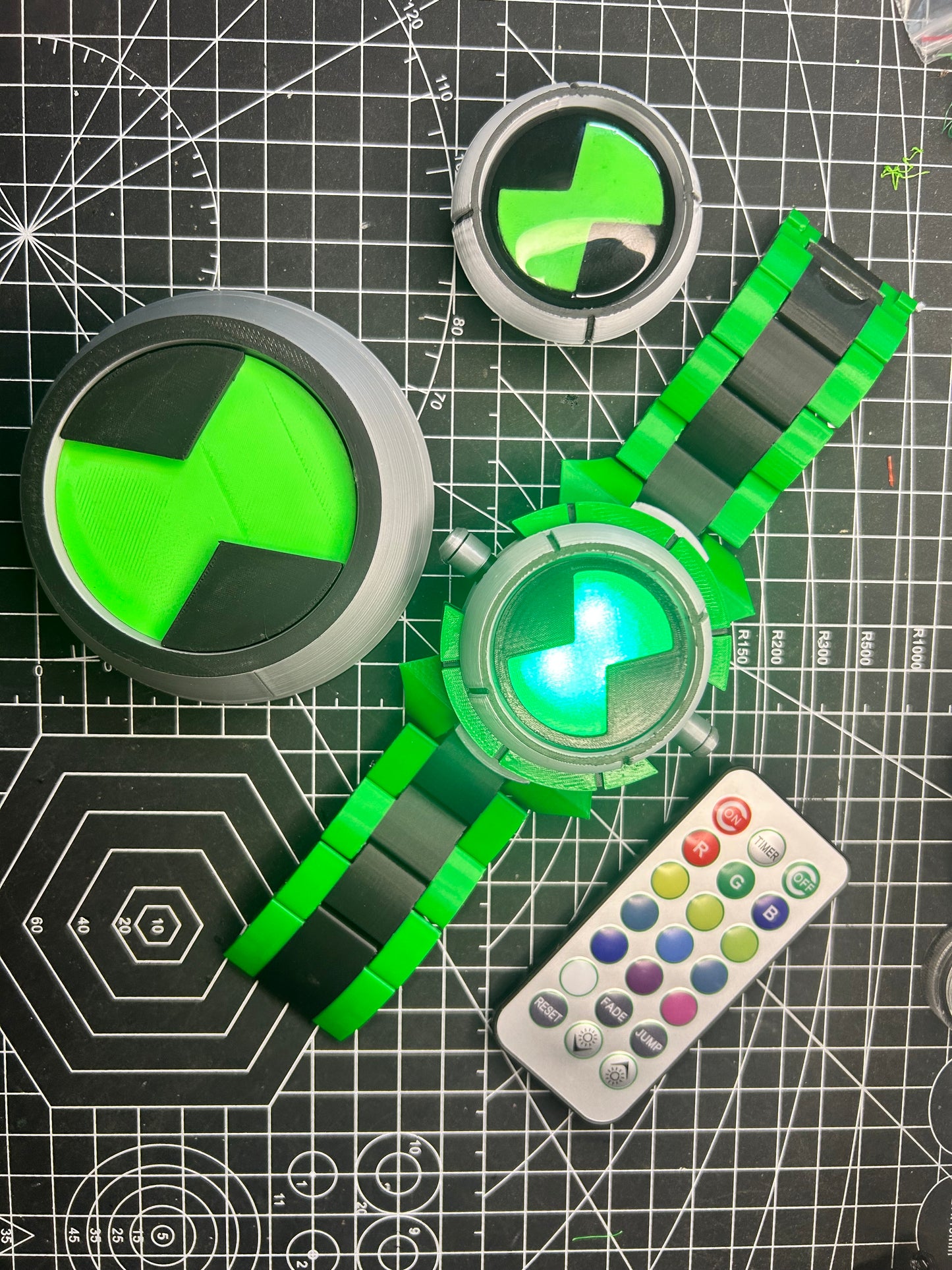 Omnitrix - Ben 10 Alien Force Pop Up Watch 3D Printed Replica, Collectables