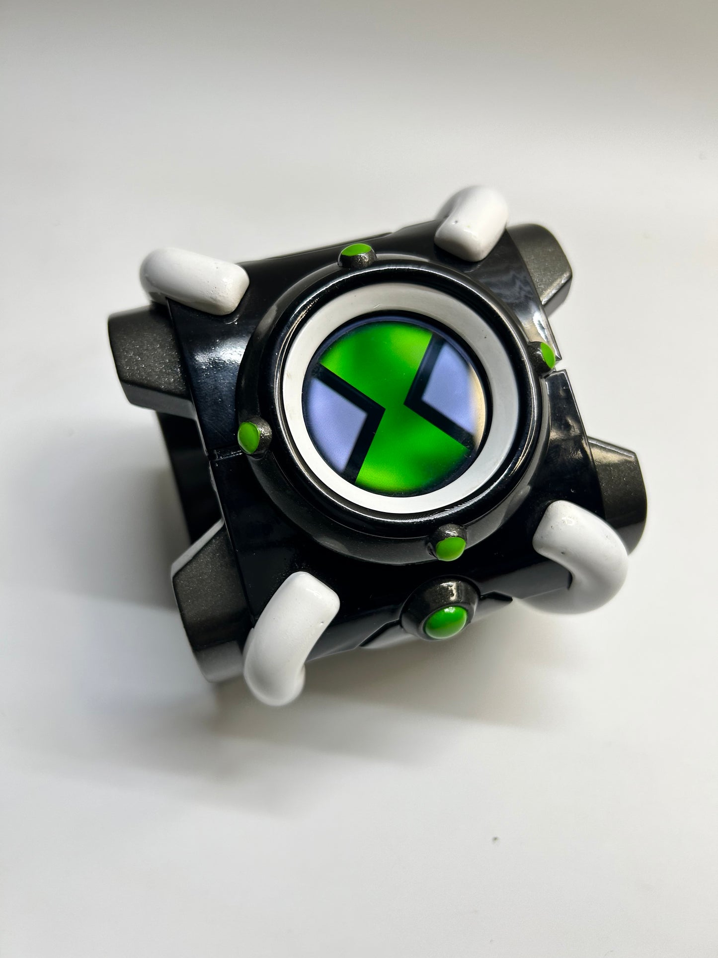 Omnitrix - Ben 10 Classic Smartwatch Case | Fits Samsung Galaxy Watch(Smartwatch not Included)