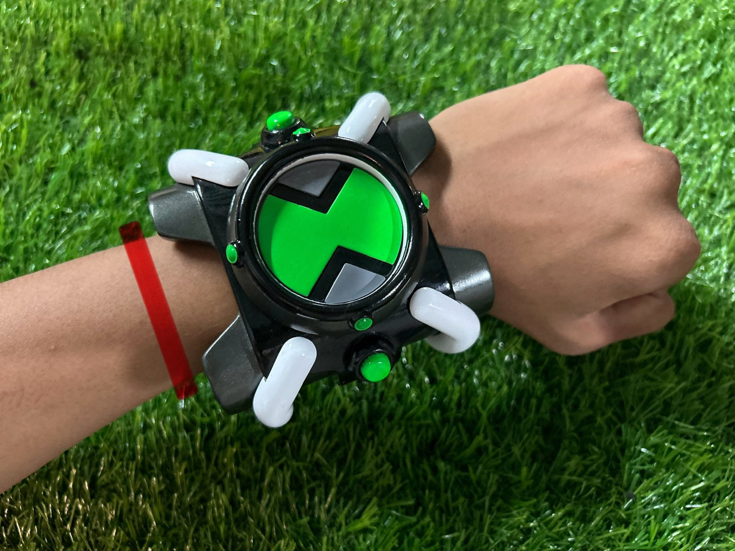 Omnitrix - Ben 10 Classic Pop Up Watch Replica, Collectables, Cosplay Props , Gifts