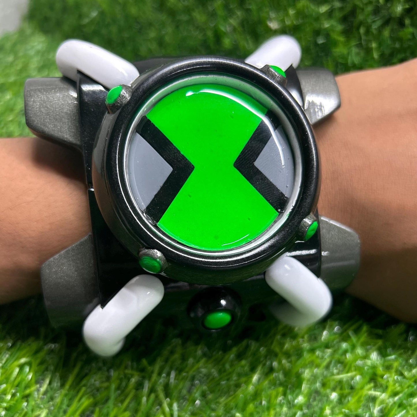 Omnitrix - Ben 10 Classic Pop Up Watch Replica, Collectables, Cosplay Props , Gifts